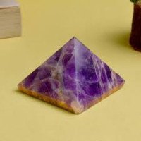 amethyst-crystal-pyramid