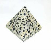 dalmatian-jasper-crystal-pyramid